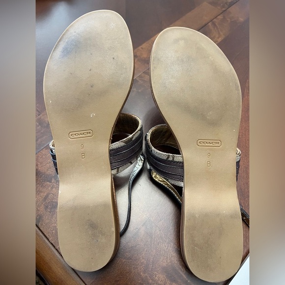 Coach Sammy Signature Canvas Sandals - Picture 4 of 6
